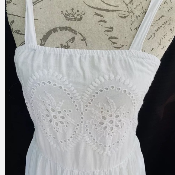 NAOO Nation AK Outfits White Eyelet Layered Maxi Boho Peasant Dress Medium - Picture 4 of 13